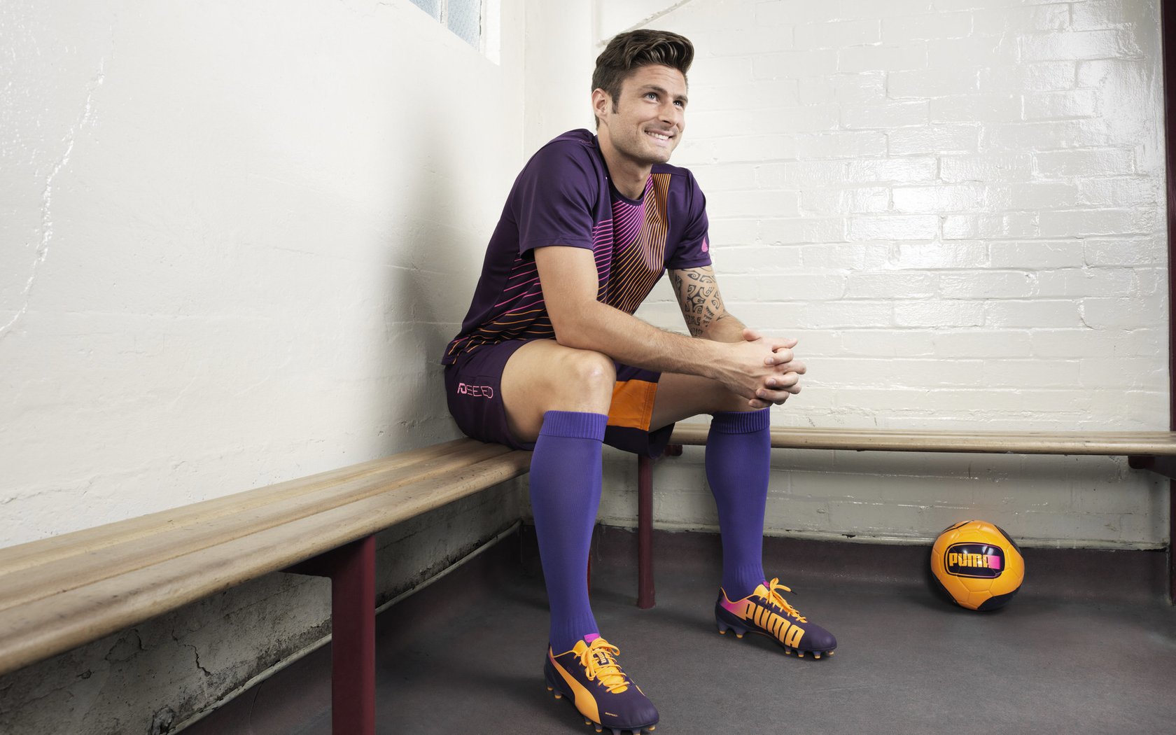 逆转与燃烧，日本队绝境翻盘，波尔状态如烈焰